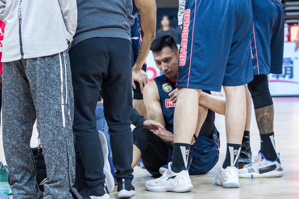 11月27日 NBA杯小組賽西部 馬刺vs開(kāi)拓者 全場(chǎng)錄像回放