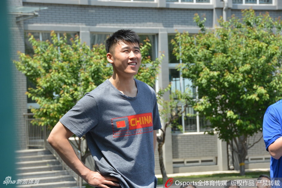 大舉反擊！克萊上籃得手 獨行俠轟出10