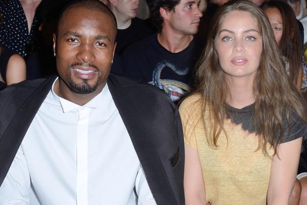 狀態(tài)出色！卡梅隆·約翰遜追身三分+搶斷反擊劈扣 掘金轟出11
