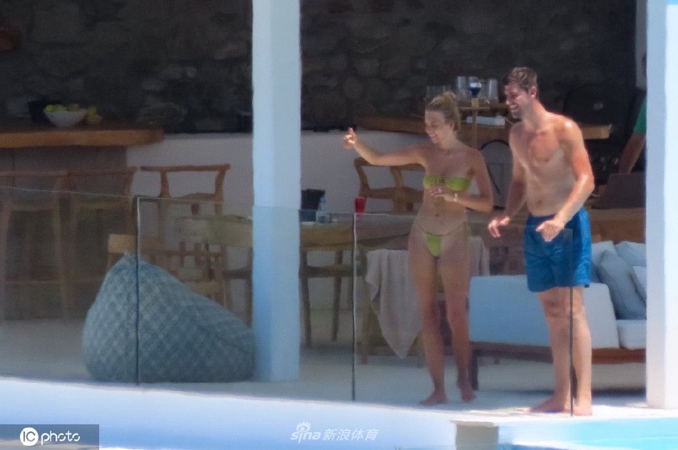 還需適應！倫納德全場(chǎng)11中3，三分5中2，得到8分2籃板2助攻