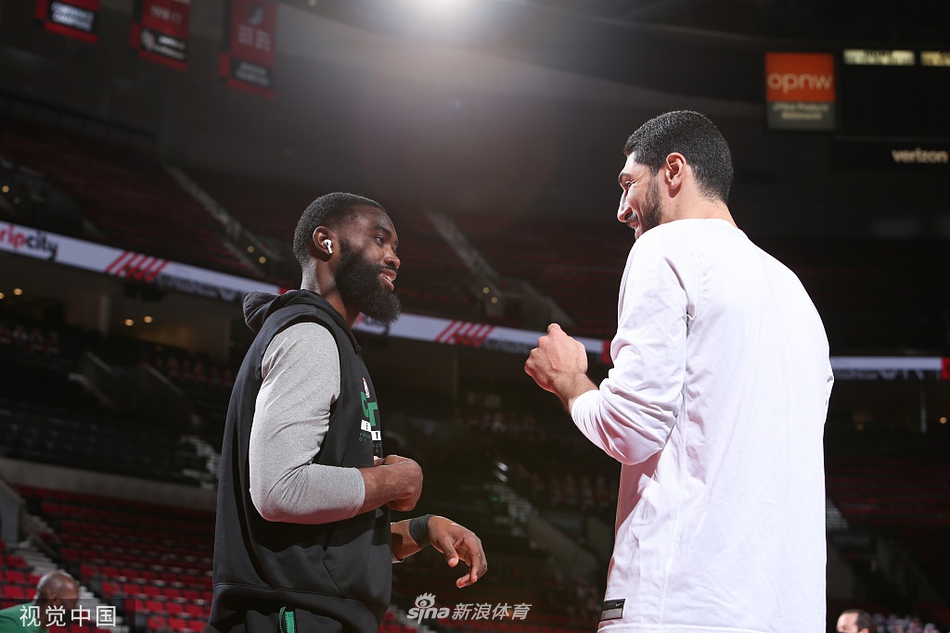 將戰舊主！?；倏吮举惣疽?次錯失進(jìn)球良機，是歐冠同期最多