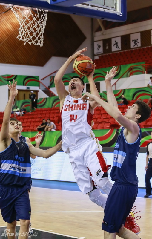 末節站出來(lái)追了一波分！麥康納10中8拿到16分8助&末節5中5砍10分