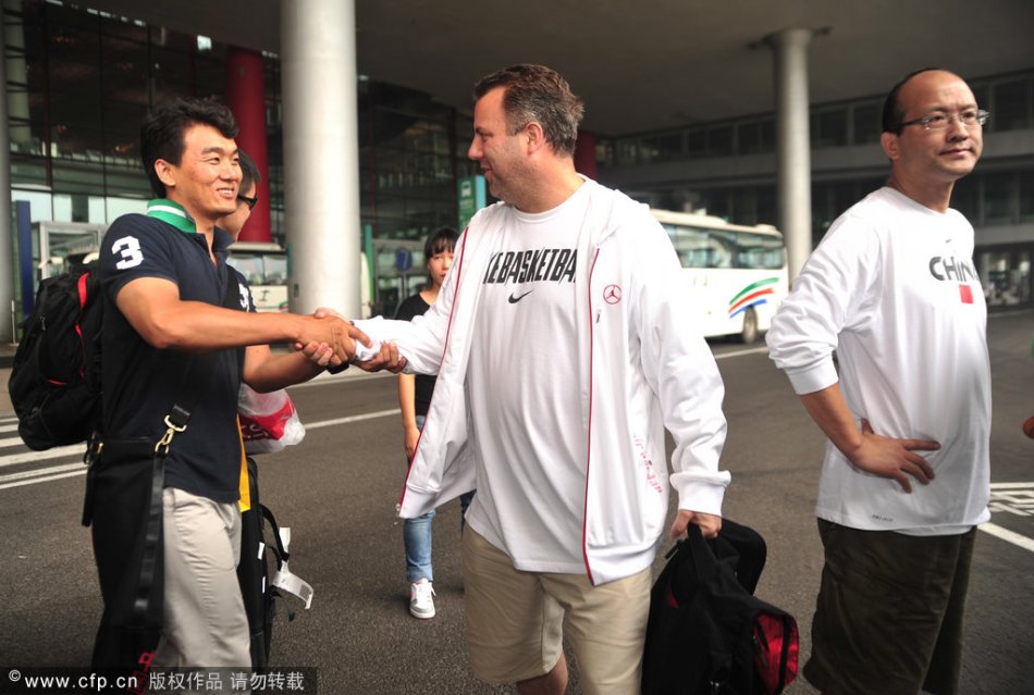 中超收官|(zhì)新鵬城vs蓉城首發(fā)：周定洋、韋世豪先發(fā)，深圳僅7替補首發(fā)11人                                                                