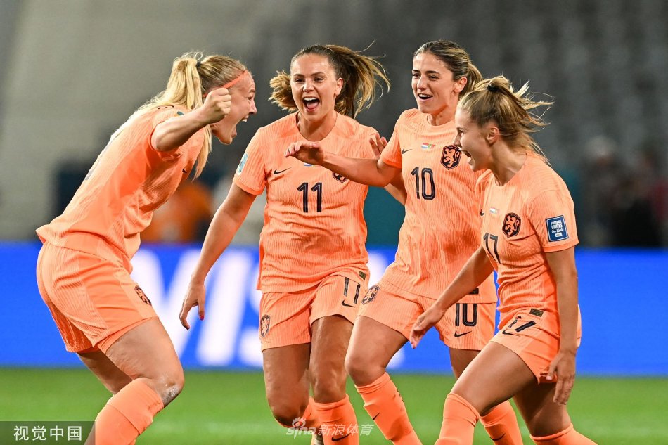 李昊：印象中西海岸隊特別頑強，不管在怎樣的逆境中都能站出來(lái)