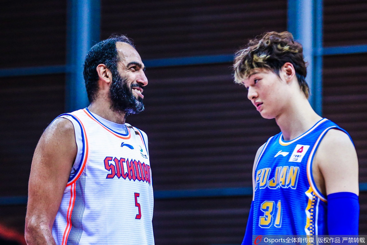 魔獸世界 精靈族迎來(lái)大團結 半精靈 娜迦和亡靈精靈回歸