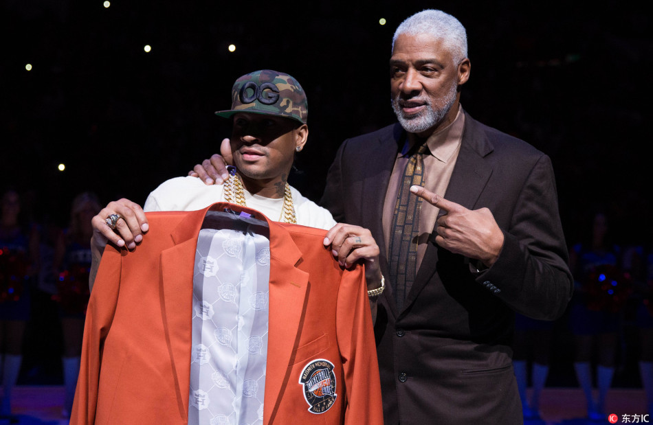 在燕云十六聲的游戲世界里，安西軍第二十五鎮軍旗的找尋成為了眾多玩家探索的目標。這面軍旗隱藏在游戲的各個(gè)角落，等待著(zhù)玩家們去揭開(kāi)它的神秘面紗。它不僅關(guān)乎著(zhù)一段歷史的追尋，更在游戲進(jìn)程中有著(zhù)重要意義。燕云