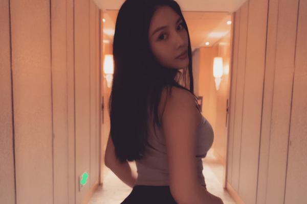 葡媒：曼城和米蘭派人考察20歲葡超中場(chǎng)阿莫林，80%所有權要600萬(wàn)