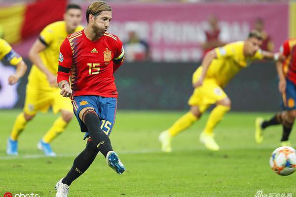 在鳴潮這款游戲中，風(fēng)主是一位極具特色的，了解其升級所需材料對于玩家提升角色實(shí)力至關(guān)重要。下面就為大家詳細介紹鳴潮風(fēng)主升級材料的相關(guān)內容。鳴潮風(fēng)主升級材料要哪些風(fēng)主升級需要多種材料，主要包括以下幾類(lèi)。首