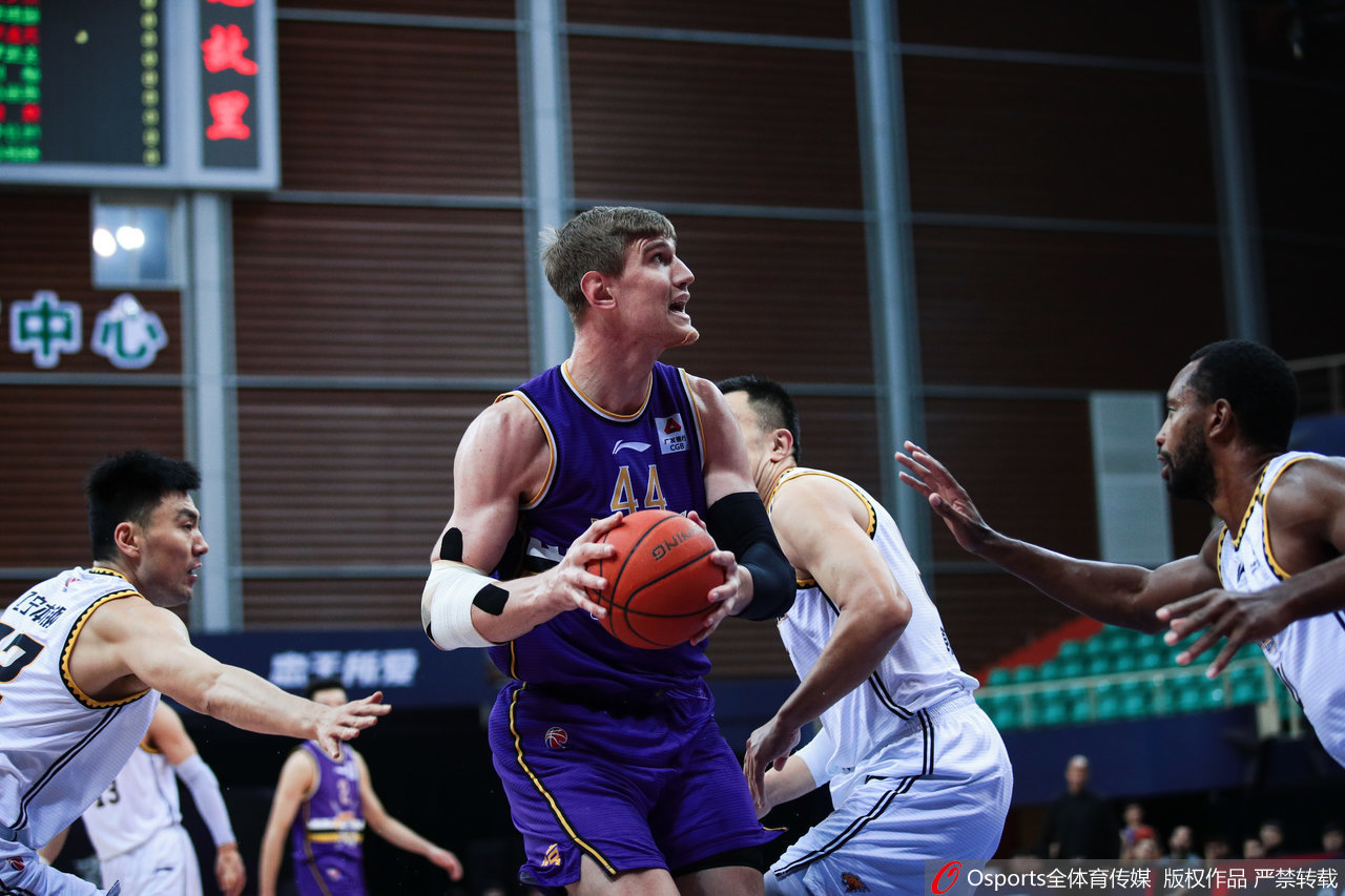 阿斯：拉菲尼亞推遲復出將缺戰兩場(chǎng)，仍有可能進(jìn)巴薩國家德比名單