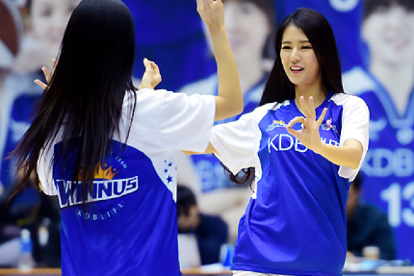 中超歷屆最佳球員：武磊3次當選，18次評選中國球員6次獲獎niko                                                                202