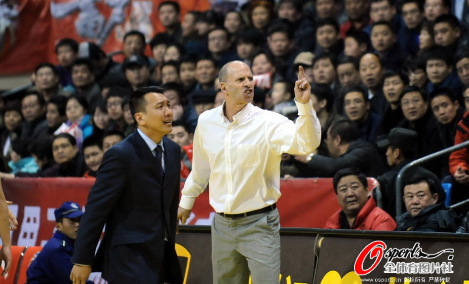 《探秘部落與彎刀游戲控制臺的使用方法》 解鎖游戲神秘技巧