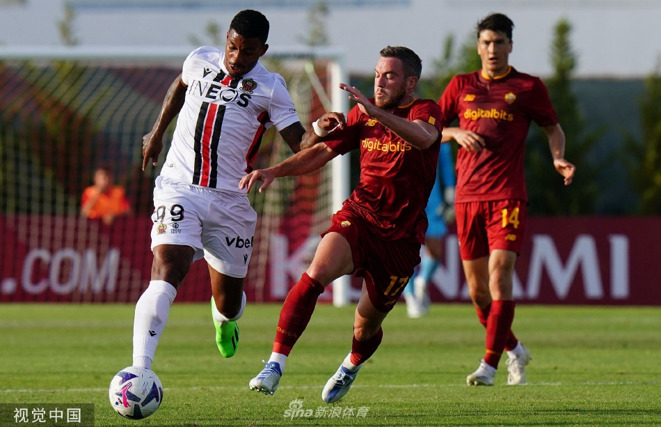 比盧普斯：凱德