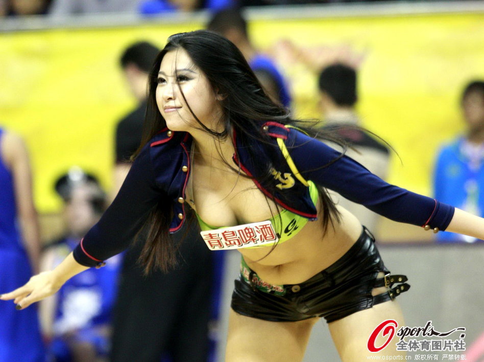 努爾基奇：國際賽場(chǎng)和NBA完全不同 但字母哥仍然具有統治力