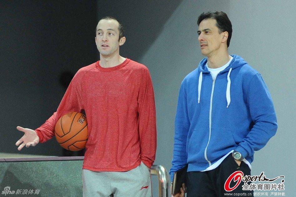 梅里諾2025年為國家隊各項賽事6場(chǎng)進(jìn)5球，是同期歐洲中場(chǎng)最多