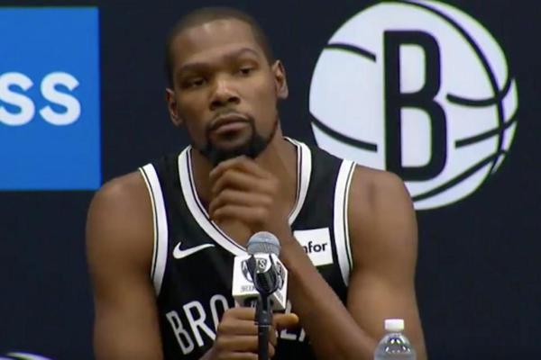 TA：阿森納有兩周的時(shí)間休整，國際比賽間歇來(lái)得正是時(shí)候