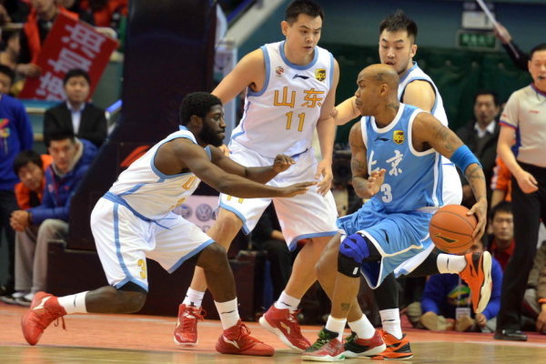 最佳陣容無(wú)了？老里：字母哥預計缺席四周 我們要確保他完全康復