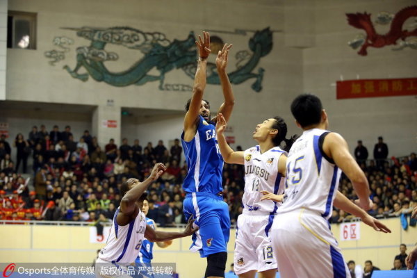 世體：巴薩中衛位置人手短缺，馬丁被視為可能的中衛替補Paul                                                                2025-1