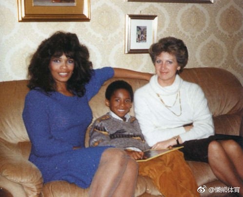 世界波雙響！維蒂尼亞遠射破門(mén)，巴黎2