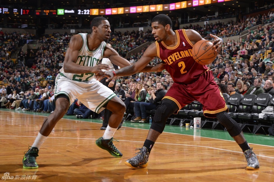 比盧普斯：凱德