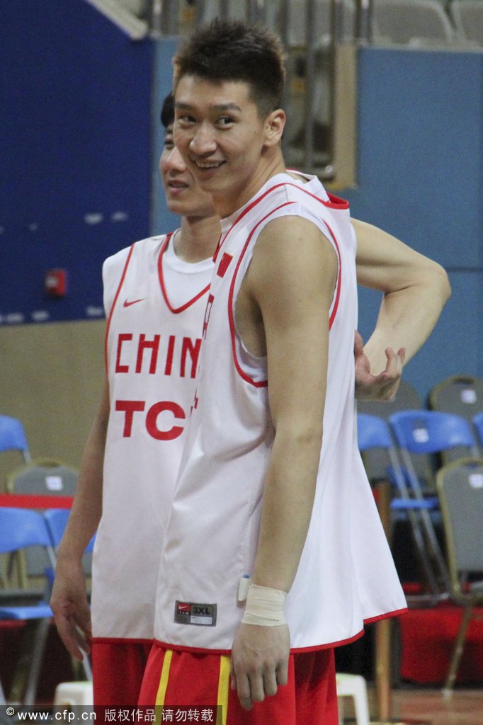 追夢(mèng)：什么比爛感恩節晚餐更糟糕？球迷：老將拳擊隊友致王朝崩塌