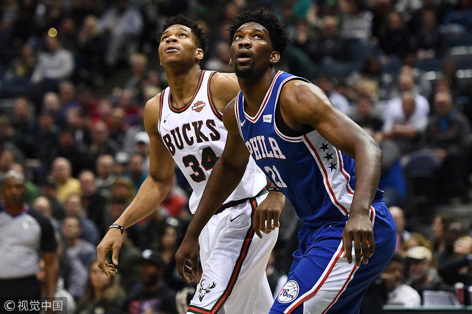 每體：阿隆索在皇馬更衣室面前退縮，管理能力受到質(zhì)疑