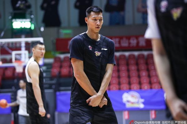 神鬼莫測的三分！波津前3場(chǎng)三分13中0 今日半場(chǎng)7中5 下半場(chǎng)又5中0