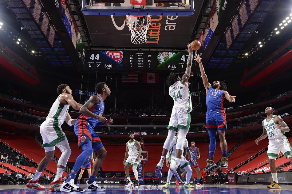 足球報：如談判順利張外龍最快今天和球隊見(jiàn)面，迅速進(jìn)入工作狀態(tài)