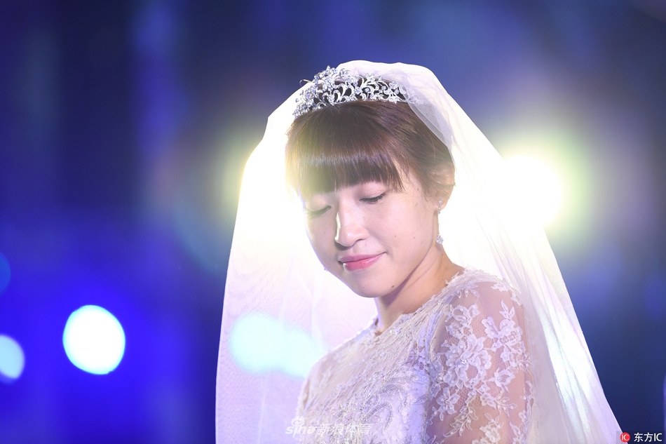 裝甲槍?xiě)鸷猛鎲?裝甲槍?xiě)鹜娣ê?jiǎn)介