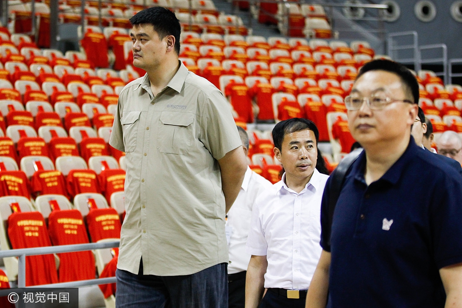 史上最蠢交易9個(gè)月后哈里森終于被炒 四年運作留給獨行俠太多傷痛