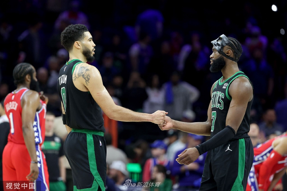 一劍封喉！拉梅洛·鮑爾騎馬射箭 三分手起刀落壓哨命中