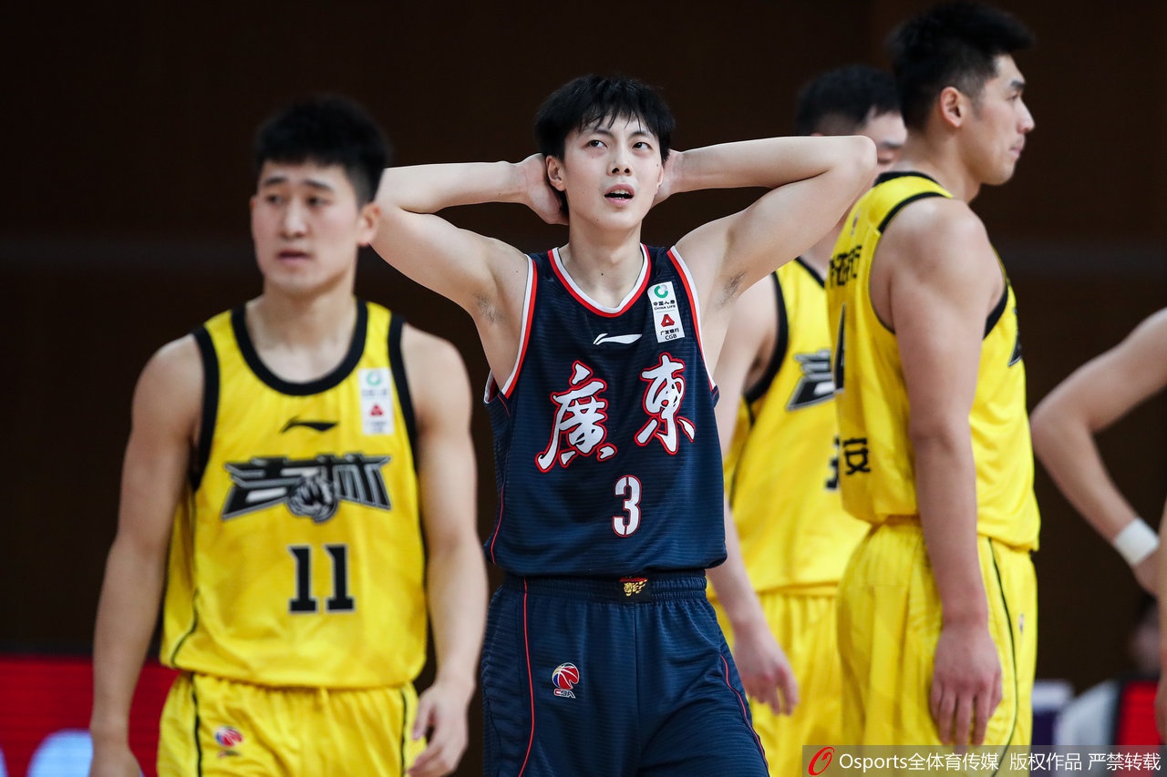輸狼隊！美勇蜜：勇士真爛&浪費庫里最后幾年 5400W巴特勒=克萊？