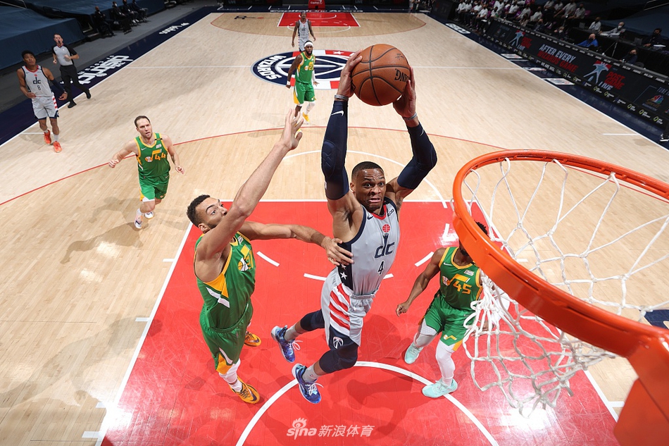 西媒：涉嫌通過(guò)造假給自己漲工資，盧比亞萊斯再次被控多項罪名