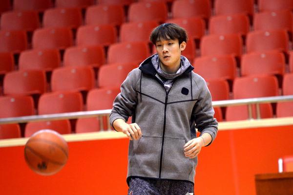 韓佳奇：新帥來(lái)后要求守門(mén)員組織進(jìn)攻，今年很有機會(huì )實(shí)現目標