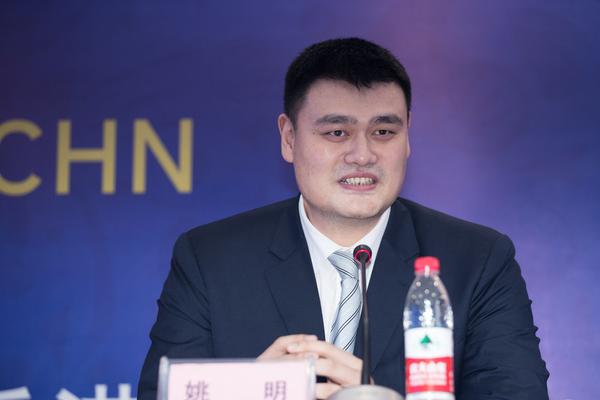 臥底？蘭代爾17分鐘9投僅2中拿到4分7板 罰球3中0&正負值