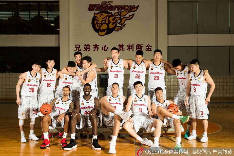 羅馬諾：馬雷斯卡與高層矛盾始于科爾維爾重傷；他深夜告知離任