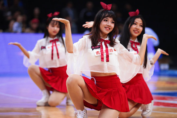 利雅得勝利客戰達曼協(xié)作首發(fā)：C羅領(lǐng)銜，菲利克斯、科曼先發(fā)