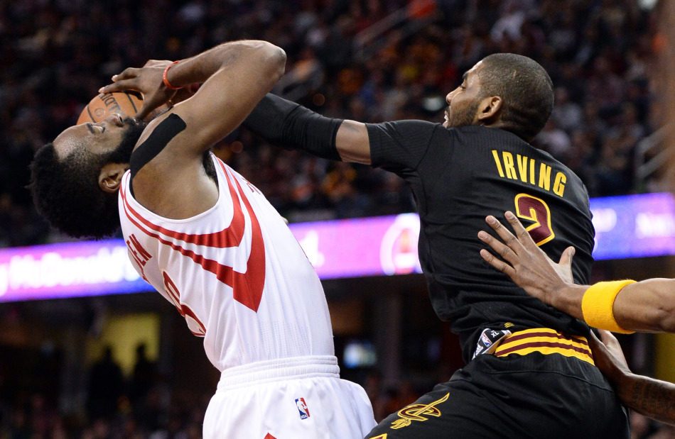 小羅社媒曬巴薩時(shí)期與隊友慶祝照片：在巴薩的美好回憶