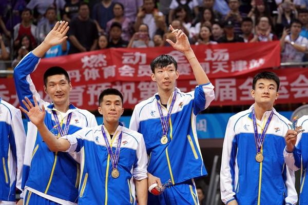 羅馬諾：利物浦已準備為16歲恩古莫哈提供新約，欣賞其態(tài)度和潛能