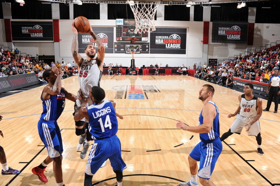 熱火約維奇：約基奇是世界上最優(yōu)秀的球員 想在他面前好好表現