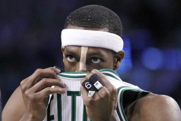 中甲多人暴力染紅遭罰！官方：宋志偉、樊超、王思寒均停3場(chǎng)罰3萬(wàn)Tide                                                                2