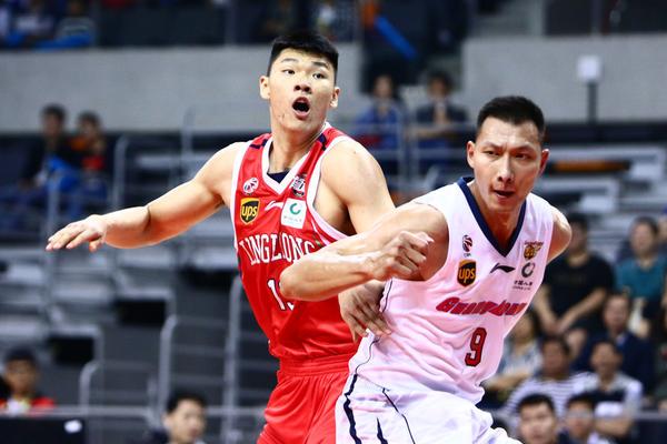 德轉列今夏身價(jià)上漲比例榜：桑德蘭+69%列第7，漢堡、薩索洛在列