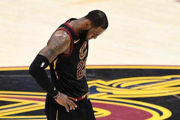 你又是奇兵！萊爾斯9中5&三分6中3貢獻14分4板 正負值+31冠絕全場(chǎng)