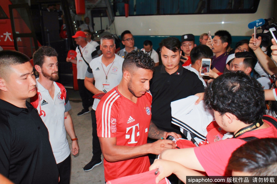 哈蘭德改名了？！哈蘭德更改在挪威隊印字：增加中間名“布勞特”