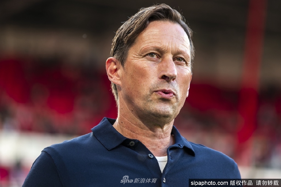 2025年1月12日澳女聯(lián)第11輪阿德萊德聯(lián)女足vs惠靈頓鳳凰女足直播【24直播網(wǎng)】