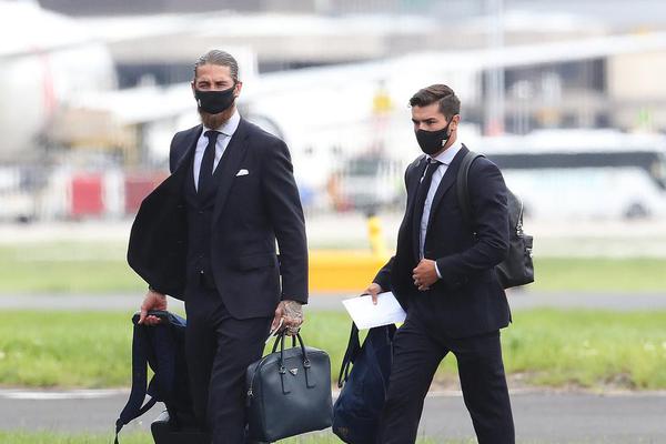 國安續約范雙杰真的穩嗎？年輕后衛扎堆，看似光明實(shí)則暗藏隱患！