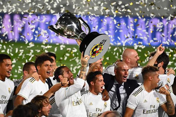 德天空：法比奧