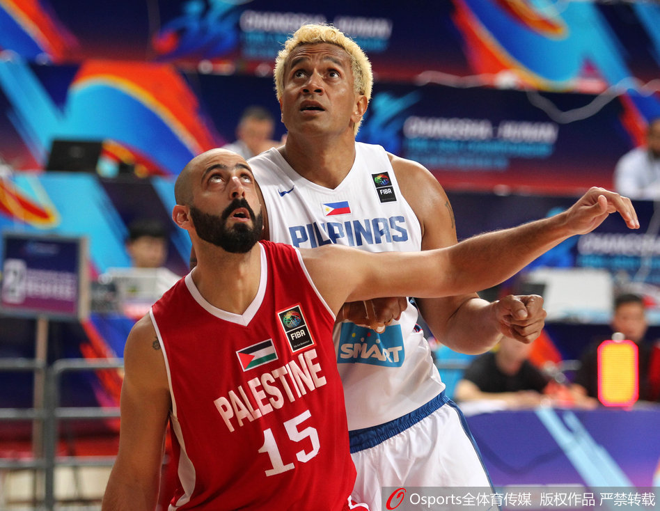 [流言板]高興不過(guò)5秒！塞克斯頓絕平3分后非常激動(dòng)，隨后被壓哨絕殺