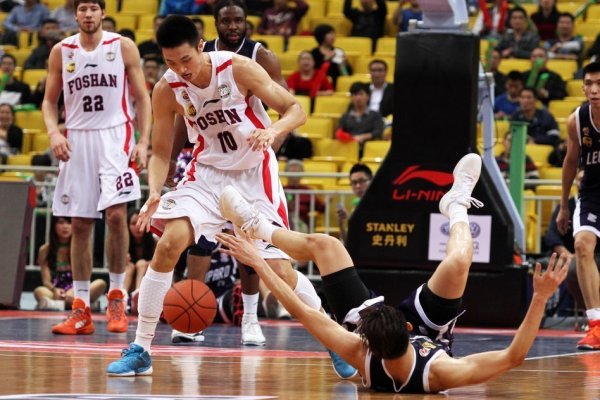 北青體育：宋凱、許基仁探班U20國青，將全程陪伴征戰U20亞洲杯