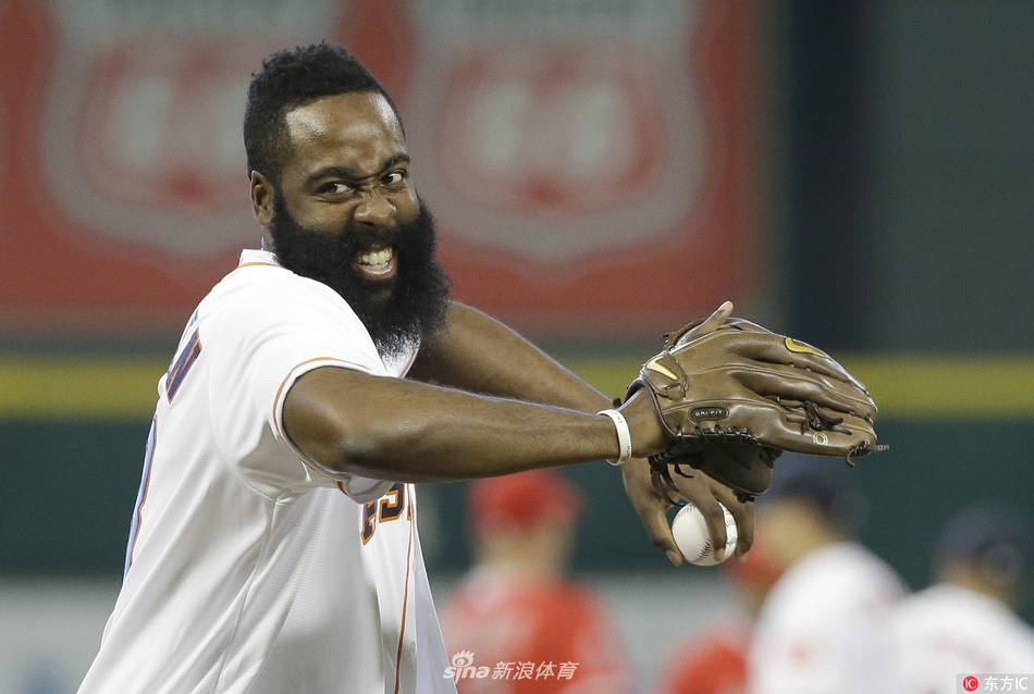 已缺陣6場(chǎng)！杰倫·格林談腿筋傷勢：情況正在好轉 會(huì )繼續努力康復