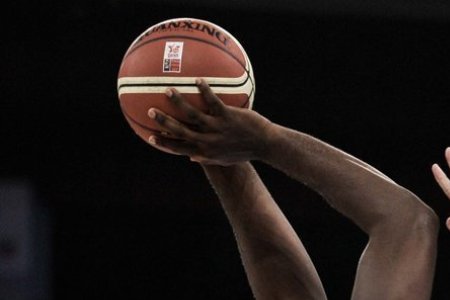 帕金斯談熱火現狀：萊利趕緊采取行動(dòng)，讓更衣室充滿(mǎn)正能量